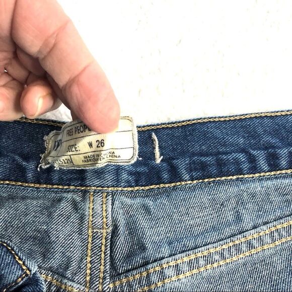 FREE PEOPLE DENIM SHORTS DISTRESSED LACE TRIM - Picture 9 of 9